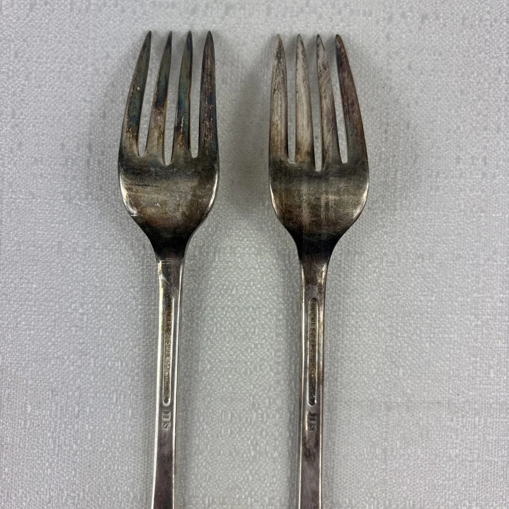 Vintage International‎ Silver Holmes & Edward's FIRST LADY Grille Forks Set Of 2